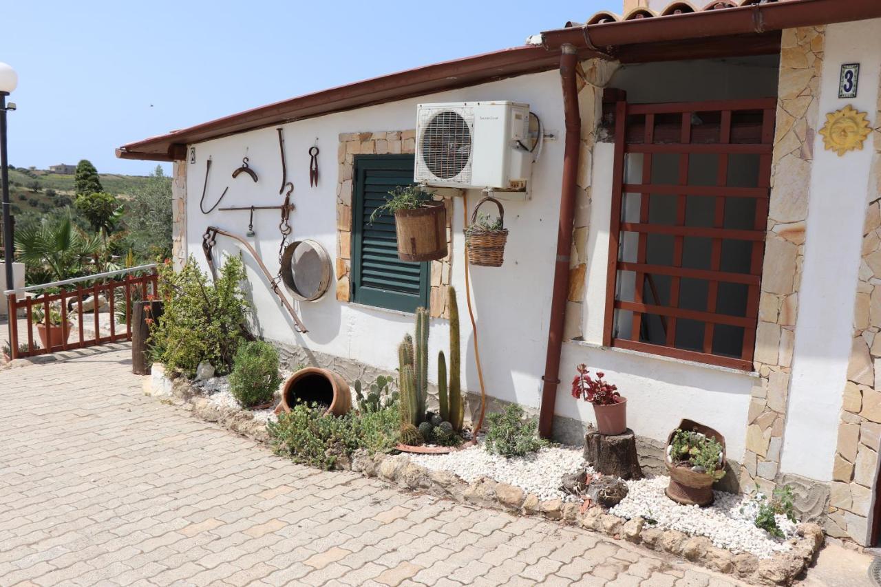 Casa Vacanza Villa Sole Сікуліана Екстер'єр фото