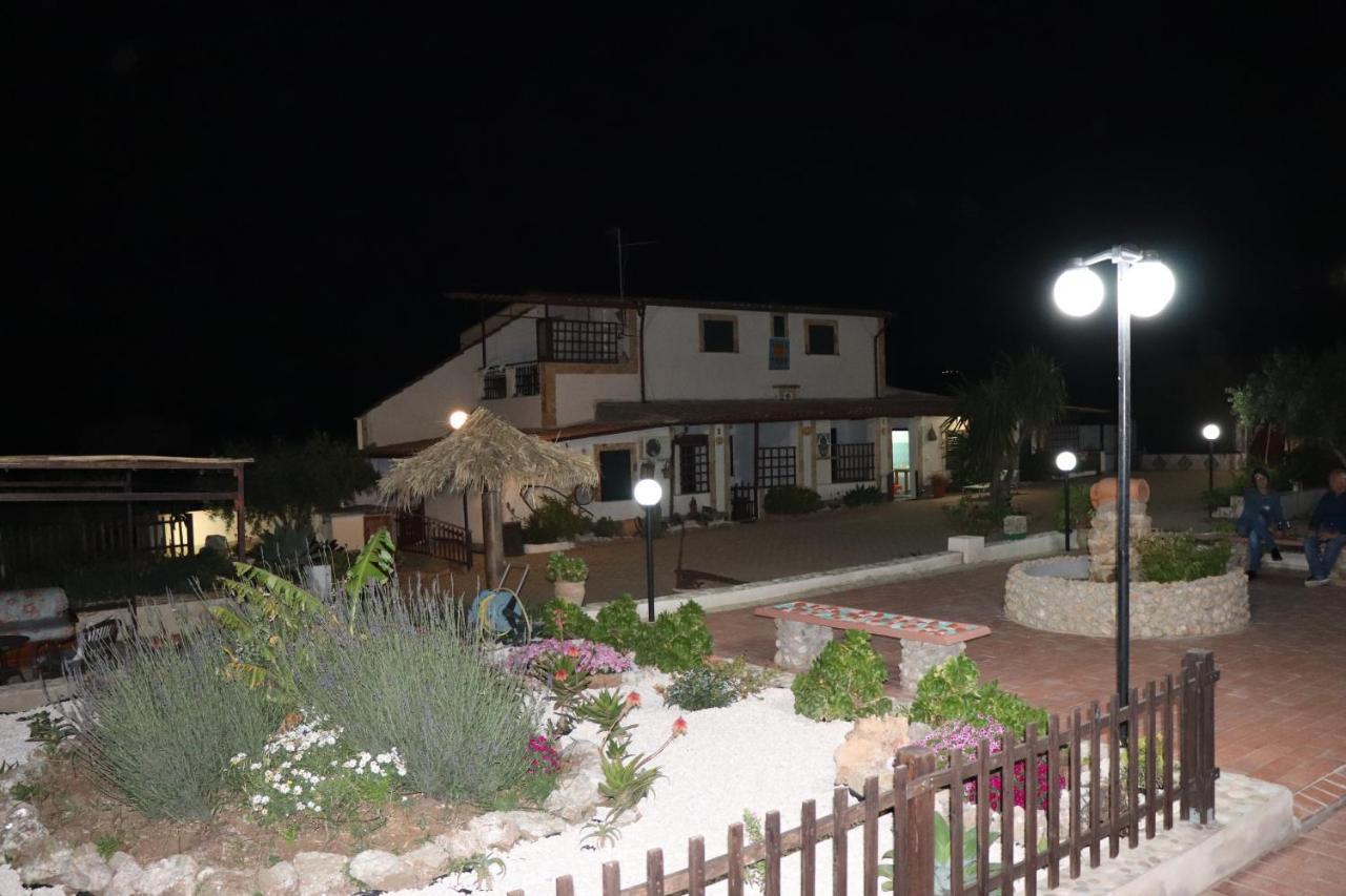 Casa Vacanza Villa Sole Сікуліана Екстер'єр фото